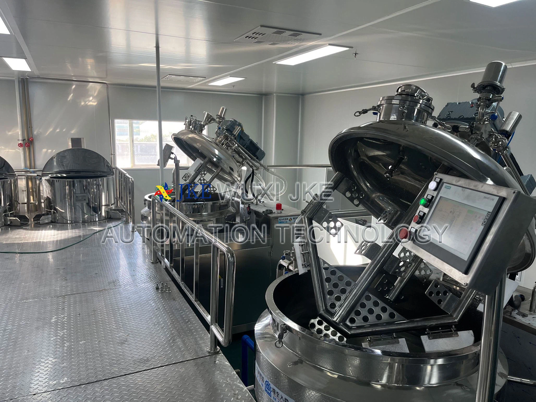 JPS sauce making machine